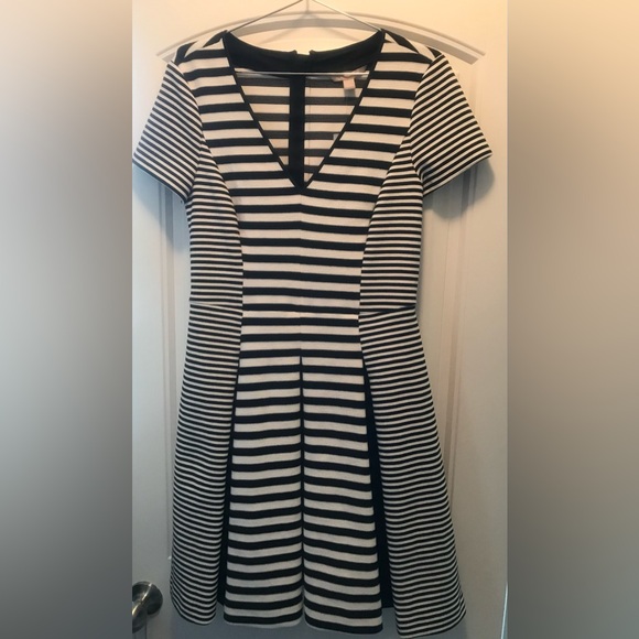 Banana Republic Dress - Picture 1 of 11